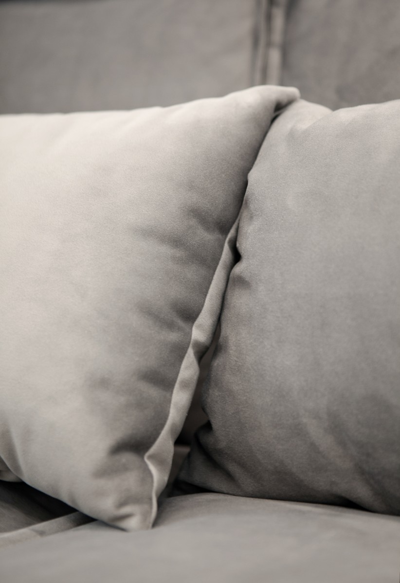 Мягкие подушки для дивана